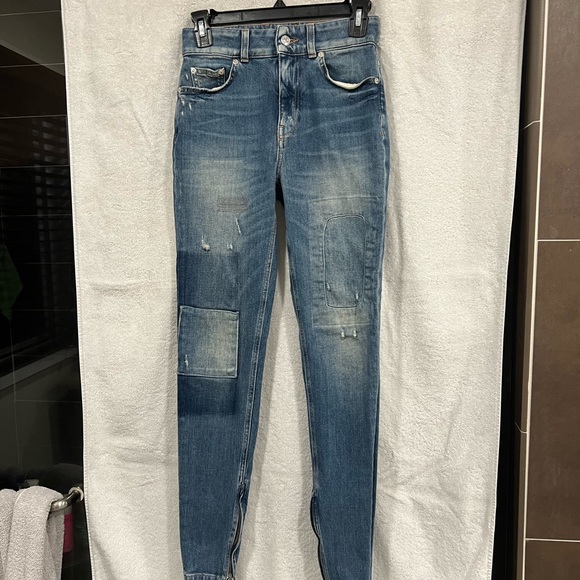 TomWood -TOM WOOD WOMEN’s Distressed Patch Jeans European Jeans Oslo Norway - Picture 7 of 12